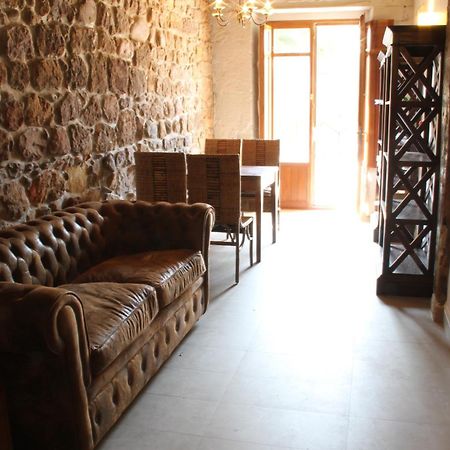 Apartamentos Rurales La Villa De Piedra Cartes Kültér fotó